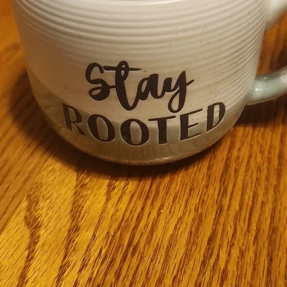 Stay Rooted and Live Simply Ceramic Mug Set. NWOT - Picture 3 of 4